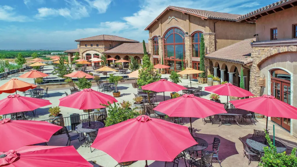 Monte-De-Oro-Winery