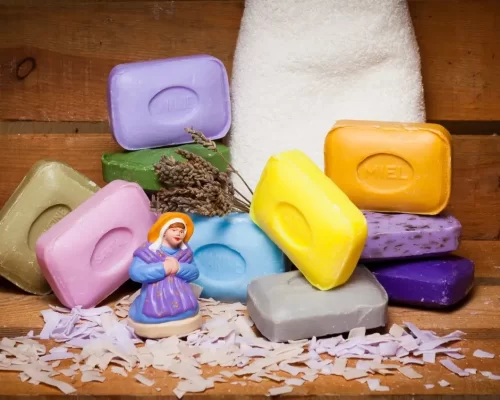 au-savon-de-provence-bar-soaps-003